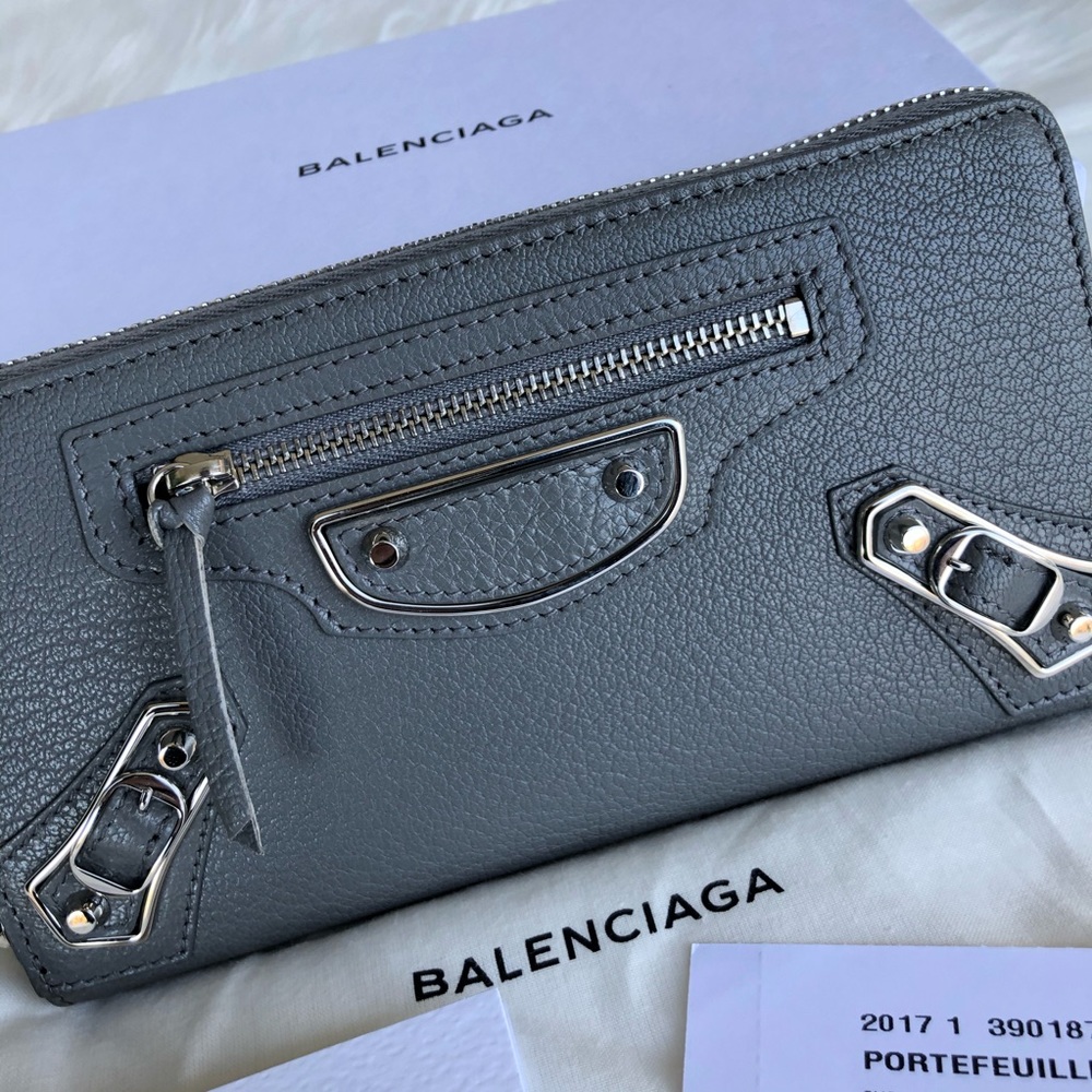 Balenciaga Metallic Edge Wallet - Picture 2 of 7